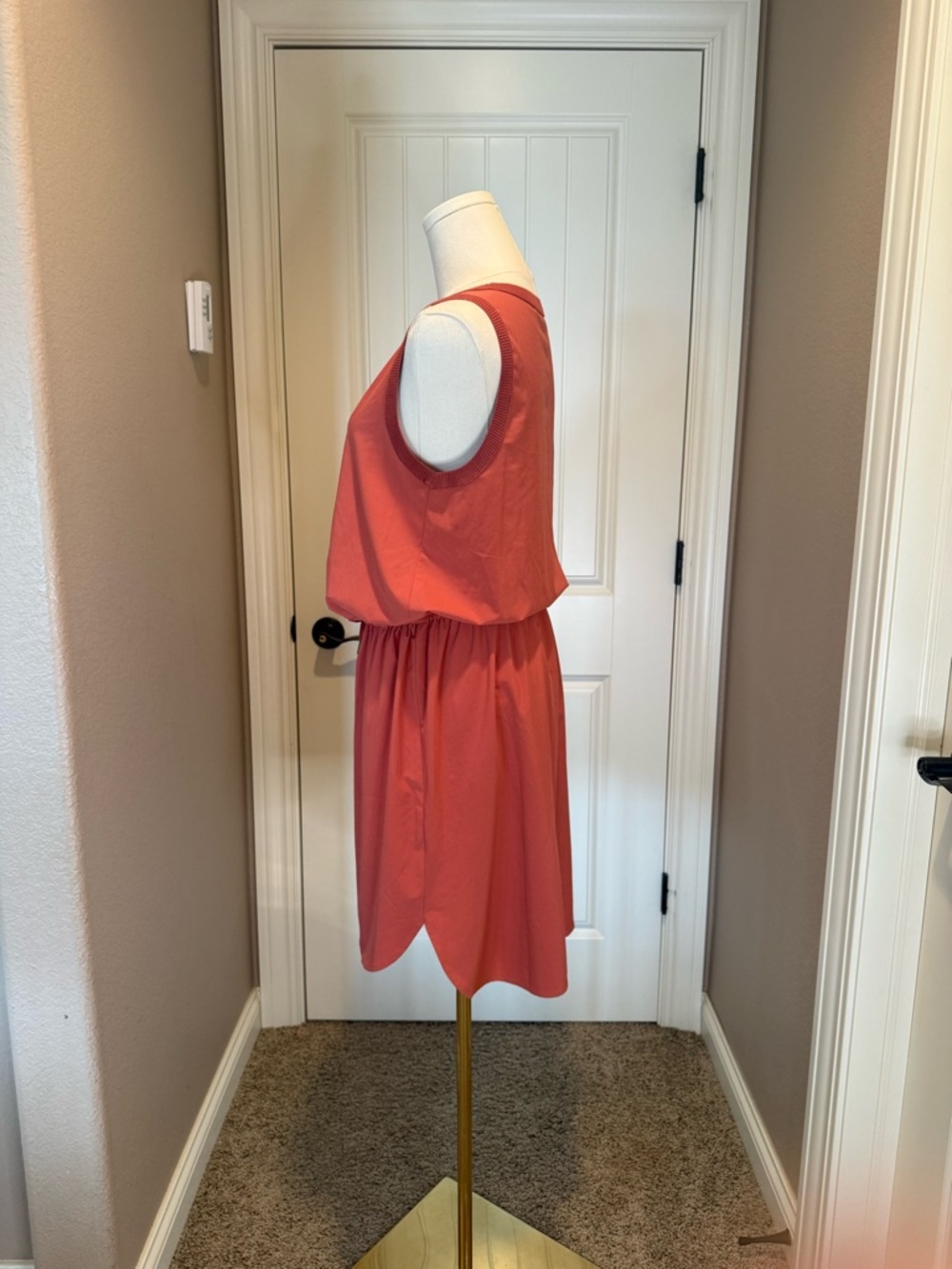 Athleta Rincon Dress in etruscan red. - Picture 3 of 5